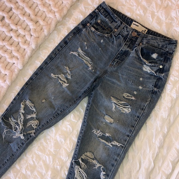 DISTRESSED BOYFRIEND JEANS - Picture 3 of 6